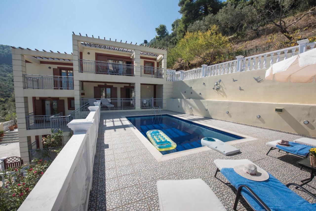 Gallis Villa Pefkias Εξωτερικό φωτογραφία